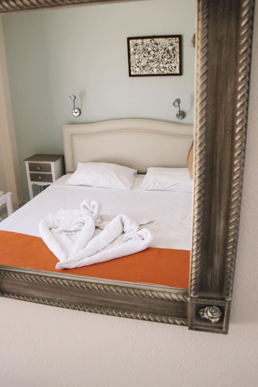 Esperida Rooms & Studios Amoopi Dış mekan fotoğraf